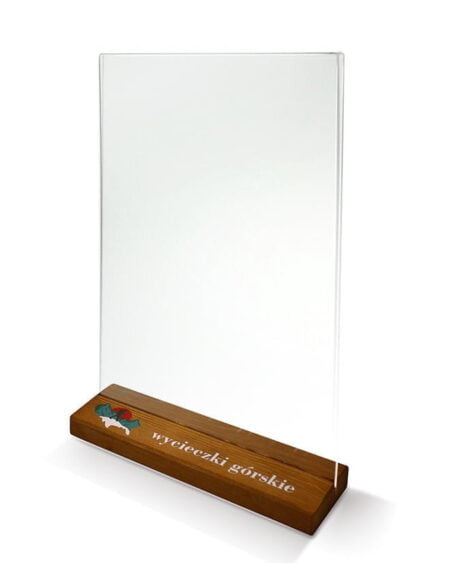 Stojak informacyjny A4 z drewnianą podstawą z logo