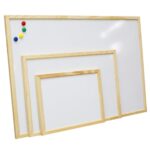 Tablica magnetyczno-suchościeralna 40x30 cm w ramie drewnianej